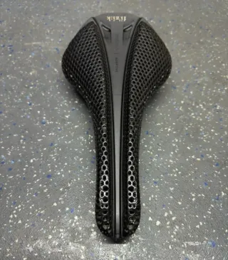 Sillín Fizik EVO ADAPTIVE R3