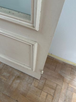 Puerta madera con cristal