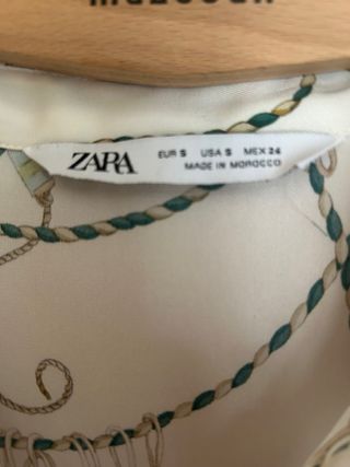 Blusa Zara Saten Estampada Marinera Talla S