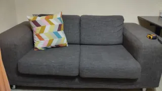 Sofá gris 1.75m x 95cm