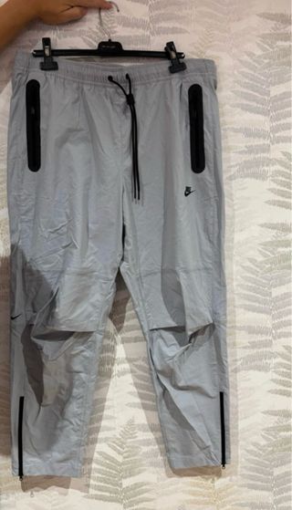 Chaqueta Cortavientos Nike Azul y Gris