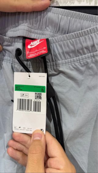 Chaqueta Cortavientos Nike Azul y Gris