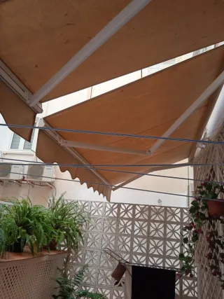 2 Toldos Extensibles Beige y Blanco