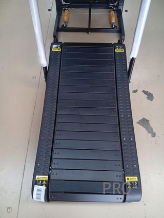 Cinta de Correr Plegable Curva - XTZ - Bodytone