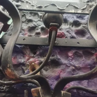 Mezza lanterna in ferro battuto