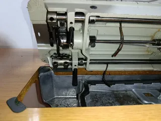 Máquina de coser industrial Fomax