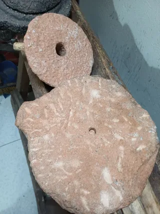 Bonito Molino de piedra para cereales