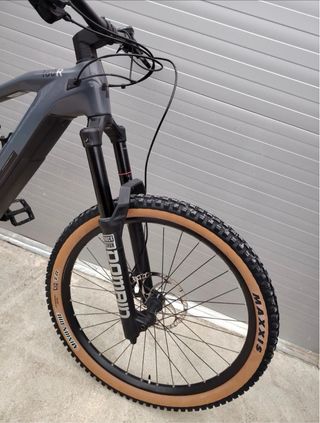 Bicicleta Cube Stereo 160 Race