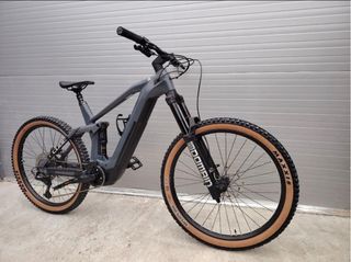 Bicicleta Cube Stereo 160 Race