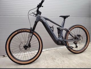 Bicicleta Cube Stereo 160 Race