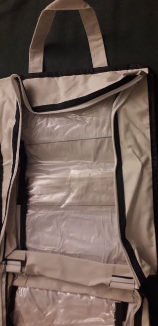 Borsa porta scarpe bianca e nera