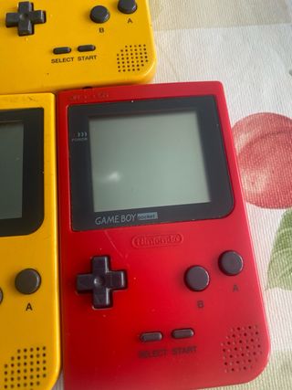 3 Nintendo Game Boy Pocket para piezas