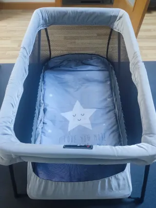 Cuna de viaje BabyBjörn + funda nórdica