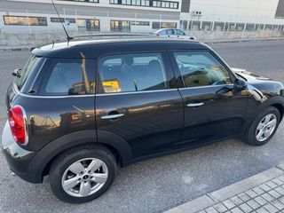 MINI Countryman 2016