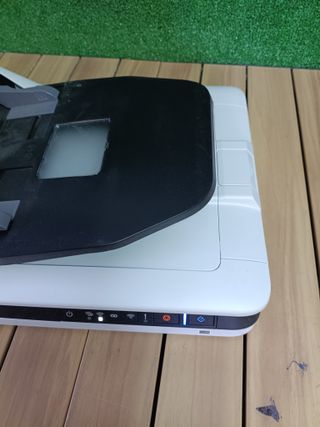 Epson Workforce DS-1660W - Escáner Plano de Color A4, WiFi, USB, Alimentador Documentos, escaneado Doble Cara (dúplex), Blanco y Negro