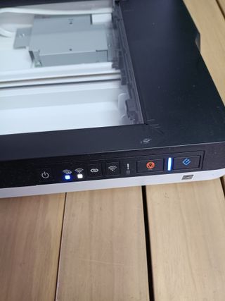 Epson Workforce DS-1660W - Escáner Plano de Color A4, WiFi, USB, Alimentador Documentos, escaneado Doble Cara (dúplex), Blanco y Negro