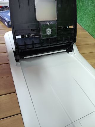 Epson Workforce DS-1660W - Escáner Plano de Color A4, WiFi, USB, Alimentador Documentos, escaneado Doble Cara (dúplex), Blanco y Negro