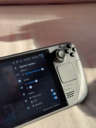 Steam Deck LCD 64GB (+Tarjeta SD, Funda y Caja)