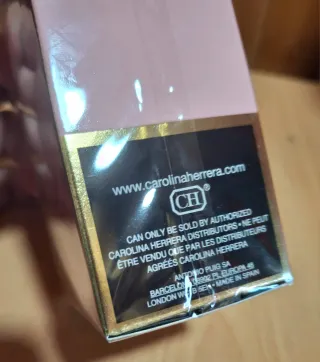 Good Girl Blush Hair Mist de Carolina Herrera.