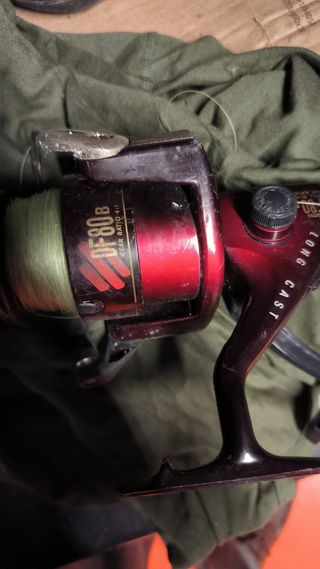 Carrete de pesca DF80B Long Cast