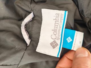 Chaqueta Columbia Negra con Capucha Talla M