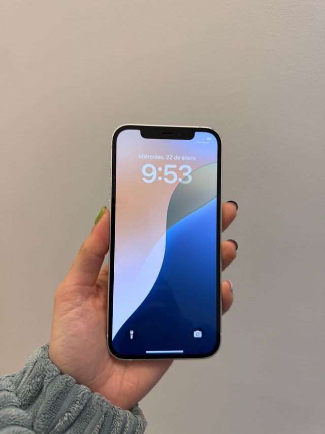 IPHONE 12 128GB blanco semi nuevo