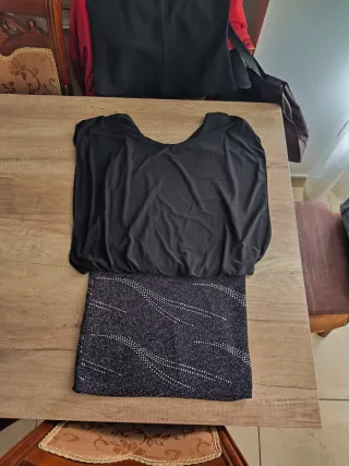 Vestido negro corto con brillos