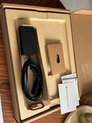 Surface Laptop 5 (Core i5, 16GB RAM, 256GB SSD)