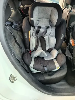 Silla de coche para bebé con Isofix
