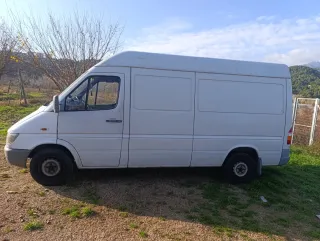 Mercedes-Benz Sprinter 2005