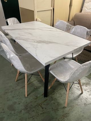 Mesa comedor mármol blanco y 4 sillas