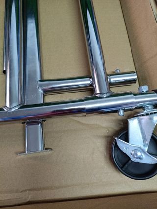 SONGMICS Burro Ropa con Ruedas, Perchero Burro Extensible con Carga Pesada, Capacidad de Carga Máx. de 100 kg, 45 x (92-132) x 161,5 cm, Fácil de Montar, Portátil, Plata HSR13S