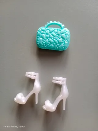 Vestido Barbie con bolso y zapatos