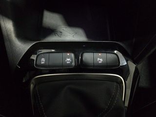 Opel Corsa 1.2T XHL Edition