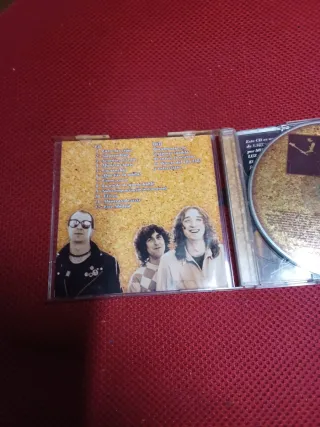 CD + DVD Leño Vivo '83