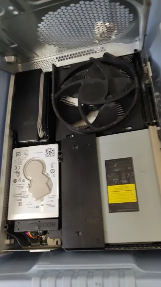 Xbox One S para piezas