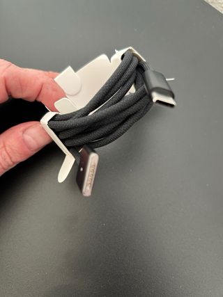 Apple Cable USB-C a MagSafe 3 Negro Espacial