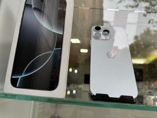 iphone 16 pro max  256gb BATERIA 100%  semi nuevo