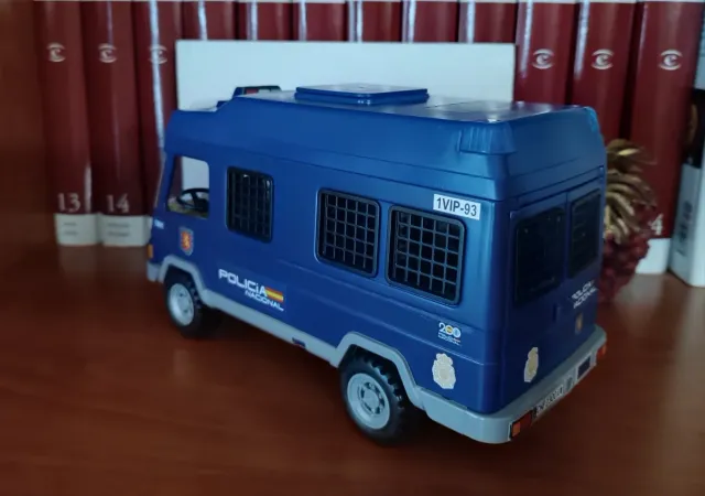 Furgoneta de Playmobil de la Policía Nacional  UIP