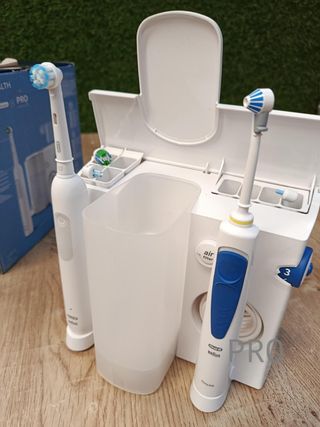 Braun Pro-1 + Irrigador Oxyjet - Cepillo Eléctrico + Irrigador Blanco Y Azul