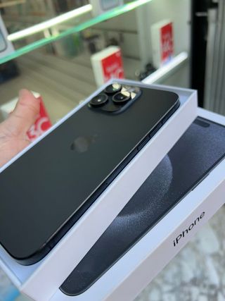 Apple iphone 15 pro max 256GB 87% Semi nuevo