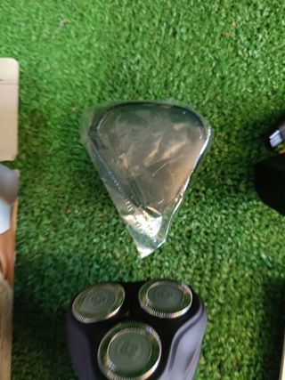 Afeitadora Philips Serie 1000