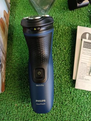 Afeitadora Philips Serie 1000