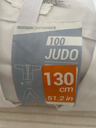 Traje Judo Decathlon Talla 130 cm Sin estrenar