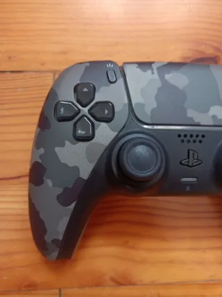 Mando PS5 Camuflaje