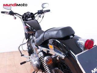 HARLEY DAVIDSON SPORTSTER 883 XL