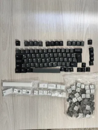 Teclas QWRTZ personalizadas para teclado mecanico