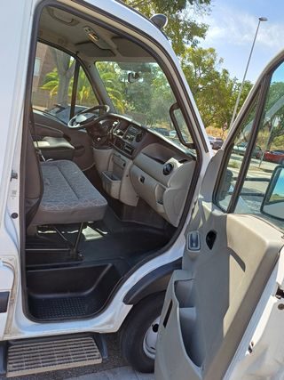 Camión Grúa Renault Trucks Mascott Volquete Coche 160,35 DXI