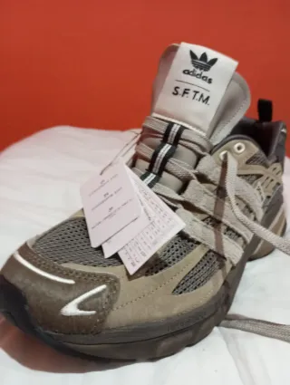 Adidas SFTM JR8044 Marrón Talla 43.5/45.5