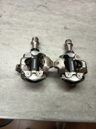 Pedales Shimano XT